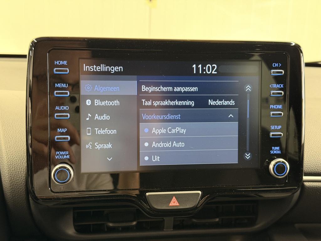 Toyota Yaris 1.5 hybride bi-tone executive| hud| stoel.verw| camera| bsm