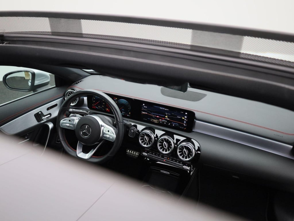 Mercedes-Benz Cla 250 e business solution amg limited | amg-styling | panor