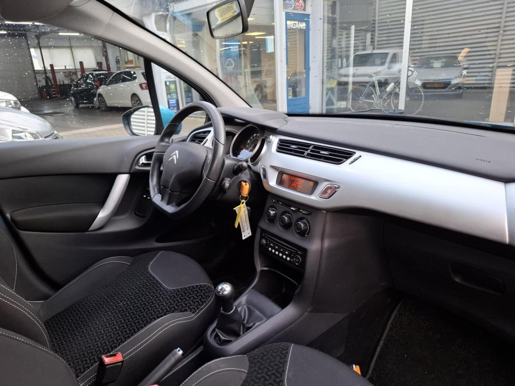 Citroen C3 1.4i dynamique pano/airco/cruise/trekhaak