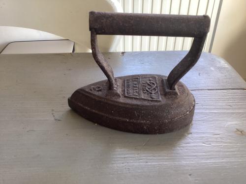 Smeedijzer strijkijzer