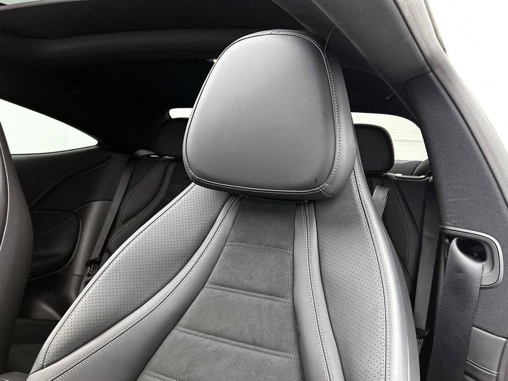 Mercedes-Benz Cle coupé 300 e amg plug-in hybride trekhaak | digital licht 