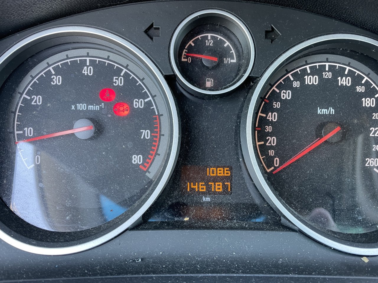 Opel zafira 1.6 7 zits 146000km