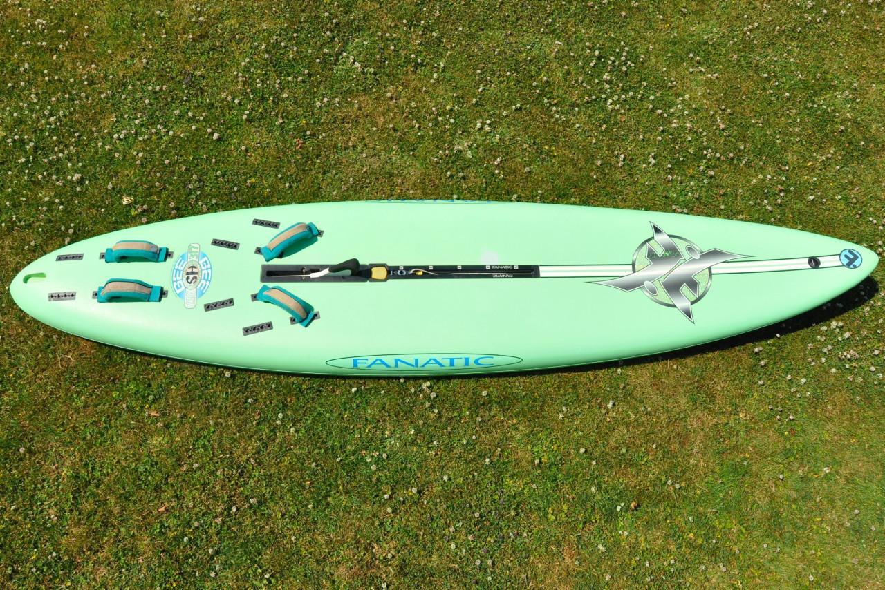 Fanatic Bee 317 met zwaard  - 195L zeer complete set