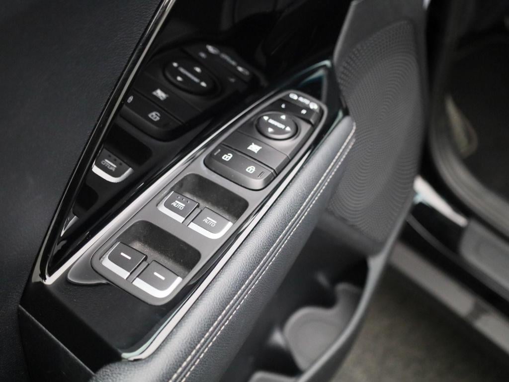 Kia Niro 1.6 gdi hybrid dynamicplusline | automaat | parkeer sensoren | sto