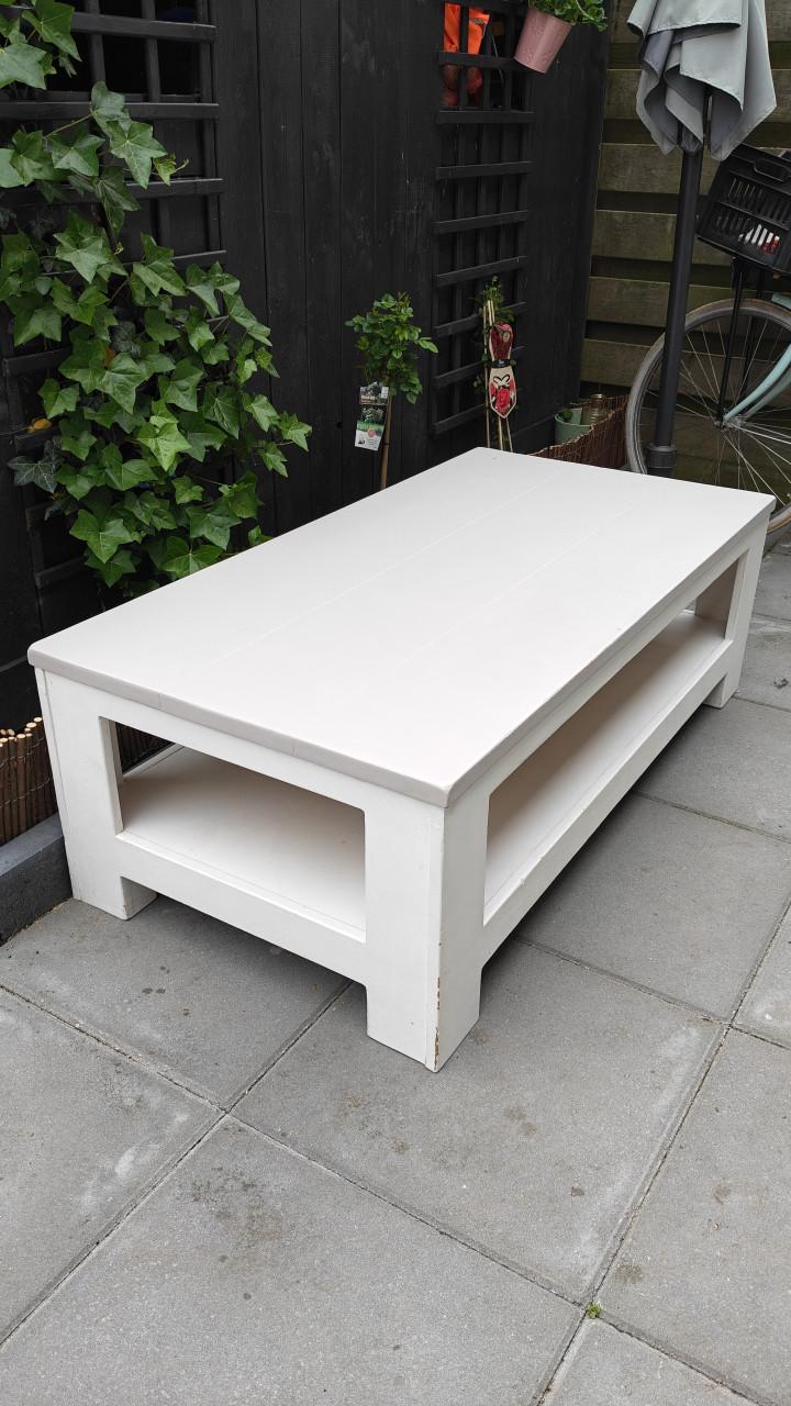 Stevige salontafel