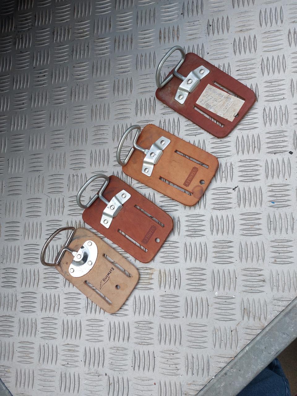 Lederen hamerholster Stanley