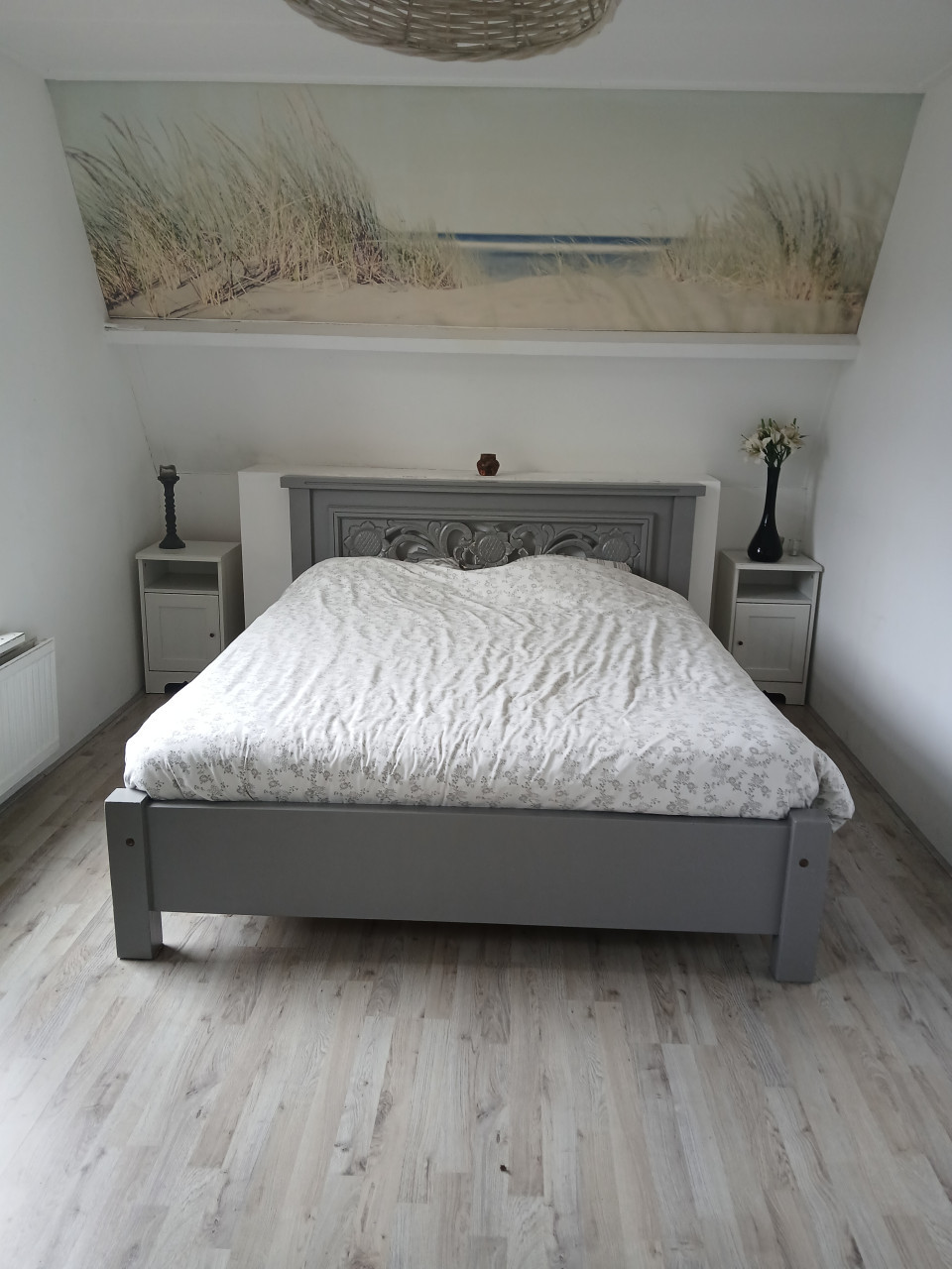 Robuust tweepersoons bed