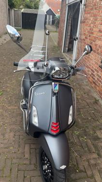 🛵 Vespa Sprint S Mat Grijs | 2022 | 5.250 km