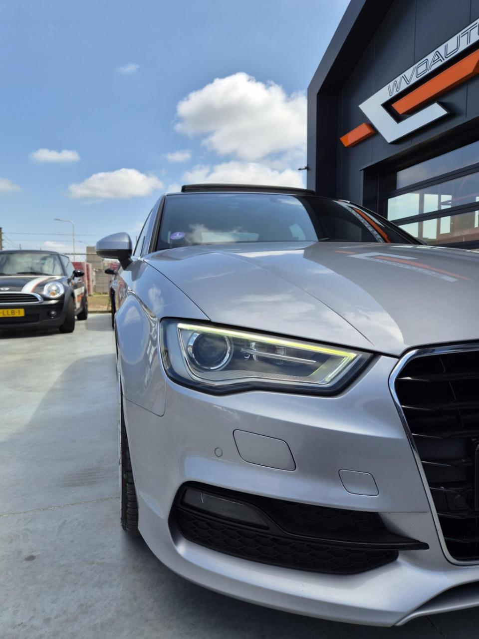 Audi A3 limousine 1.4 tfsi cod ambition pro line s