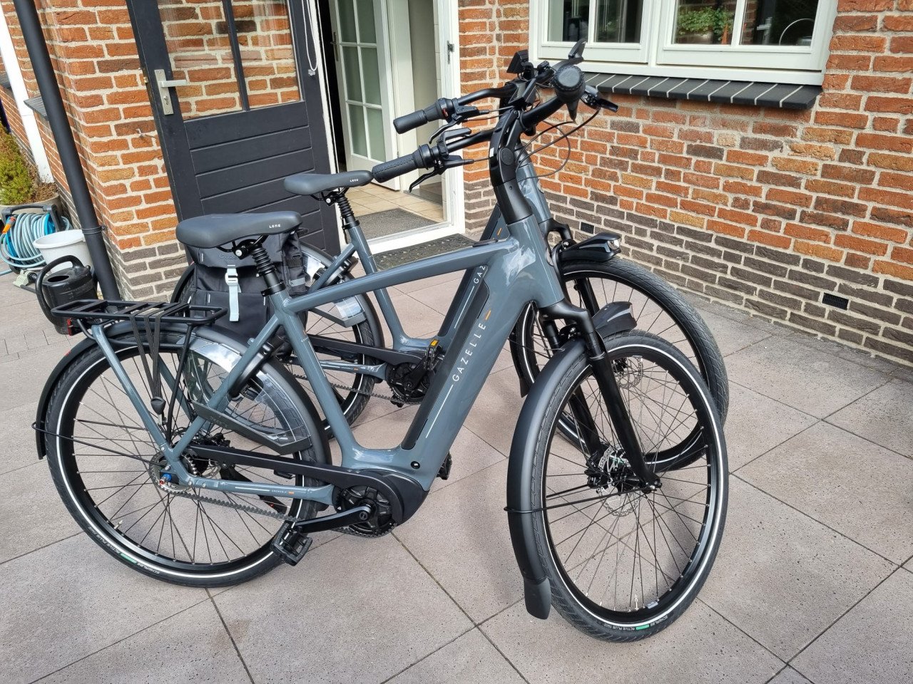 Nieuwe electrische dames  Gazelle HMB Grenoble 2025