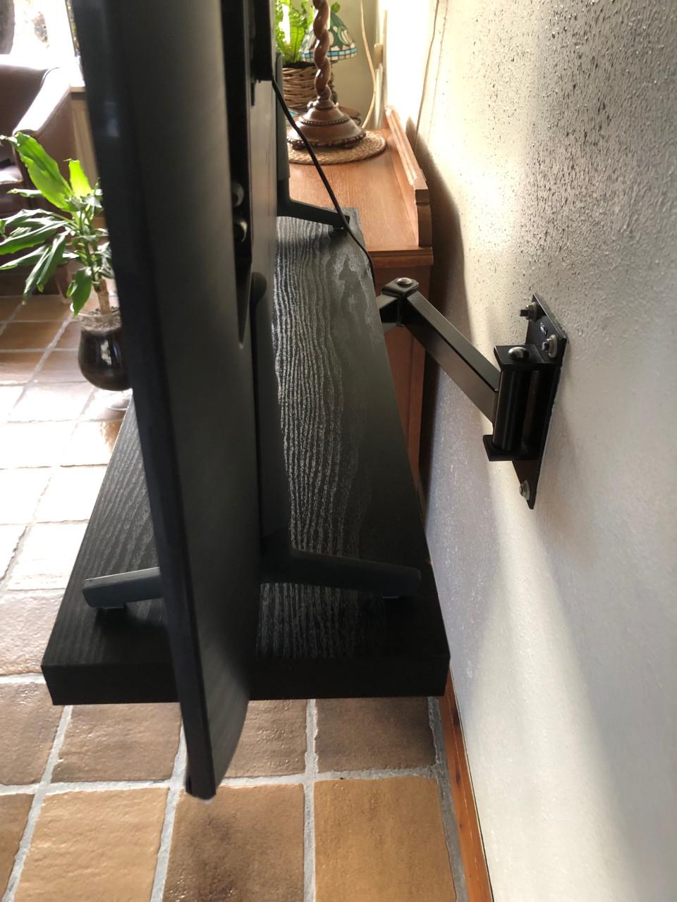 TV Wand zwenkarm - Zwart