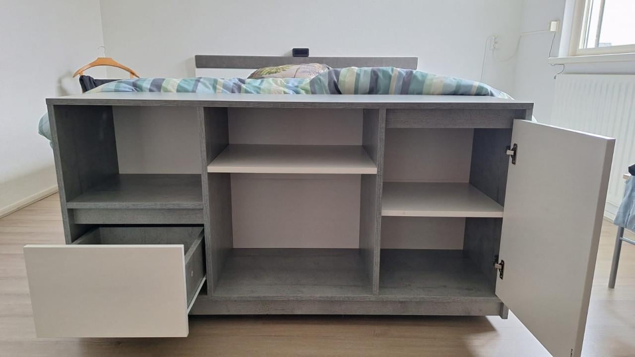 Dressoir grijs/wit 140x70x40
