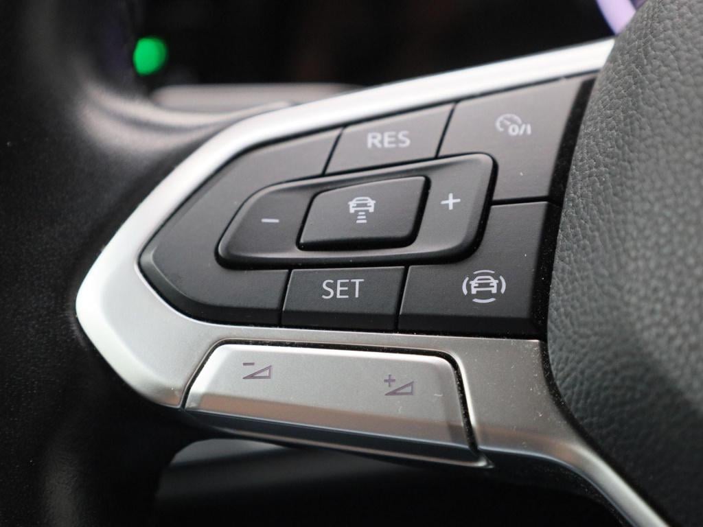 Volkswagen Golf variant 1.0 tsi life | virtual cockpit | sfeer verlichting 