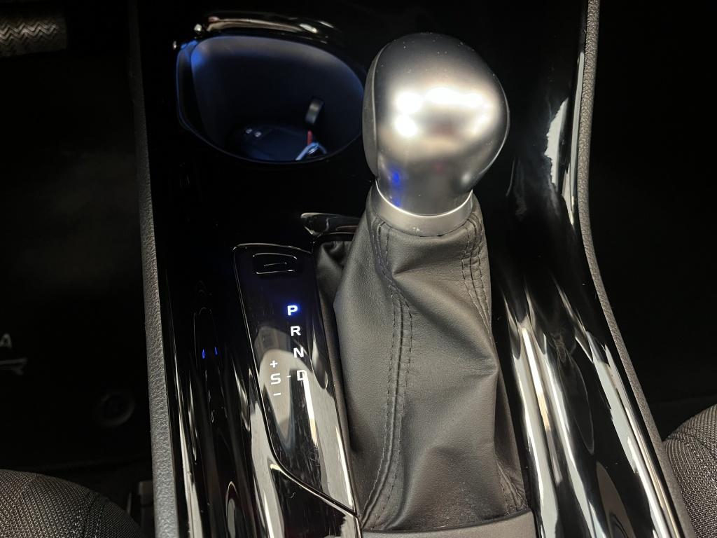 Toyota C-hr 2.0 hyb. first edition | trekhaak | lage km-stand |