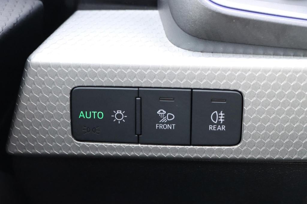 Audi A1 Sportback 30 tfsi s edition 115pk | carplay | sensoren