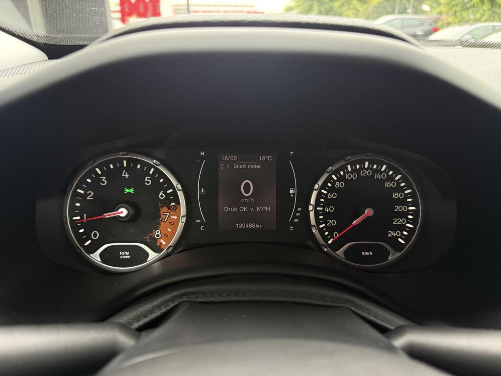 Jeep Renegade 1.6 e-torq downtown black editie - trekhaak -