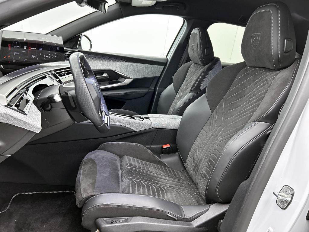 Peugeot 3008 hybrid 145 pk automaat gt | elektrische acherklep | adaptive c