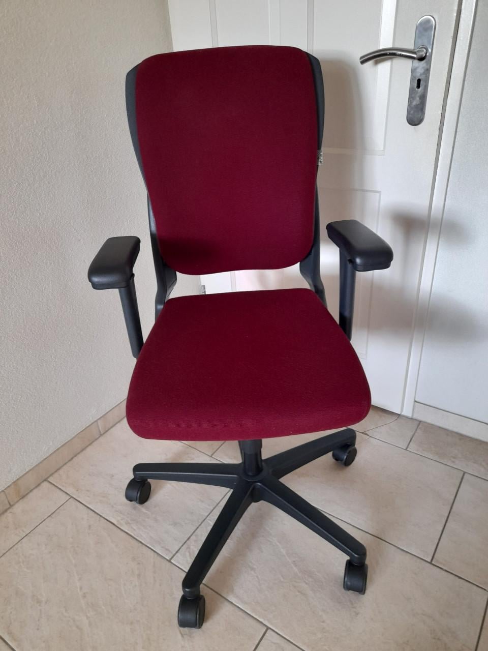 Ahrend  bureaustoel (verstelbaar) z.g.a.n.