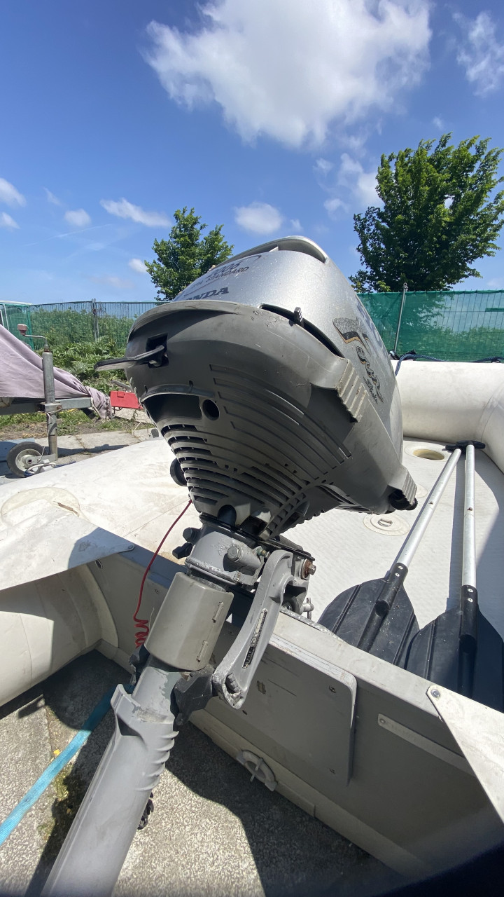 Boot motor