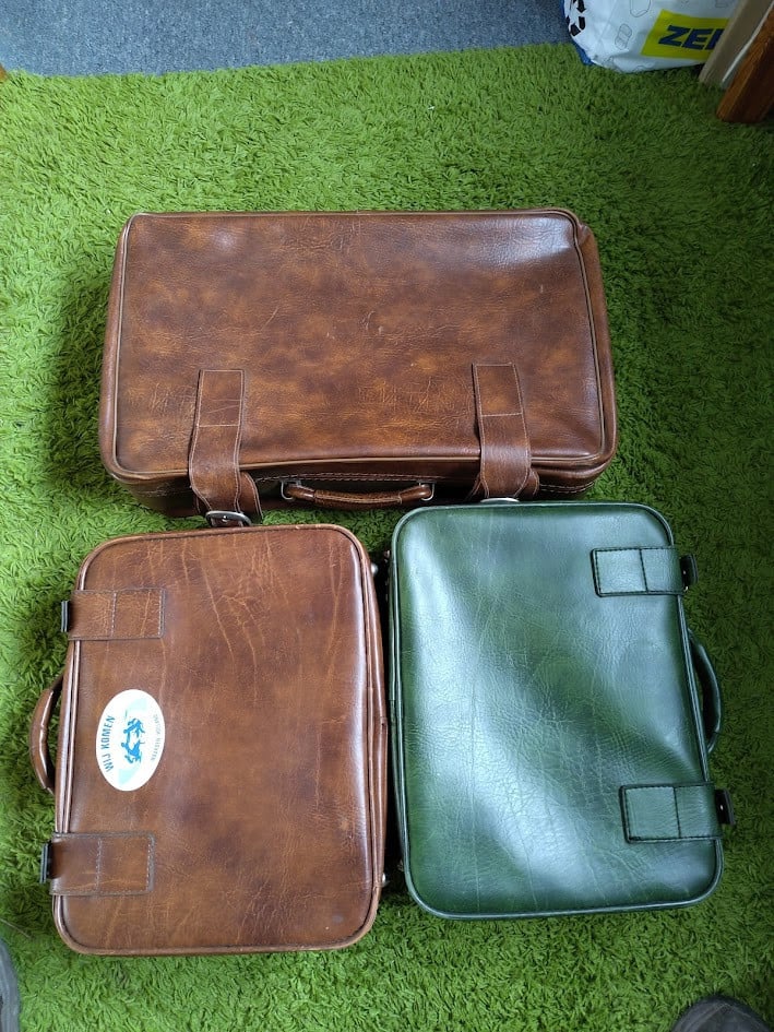 Set lederen koffers