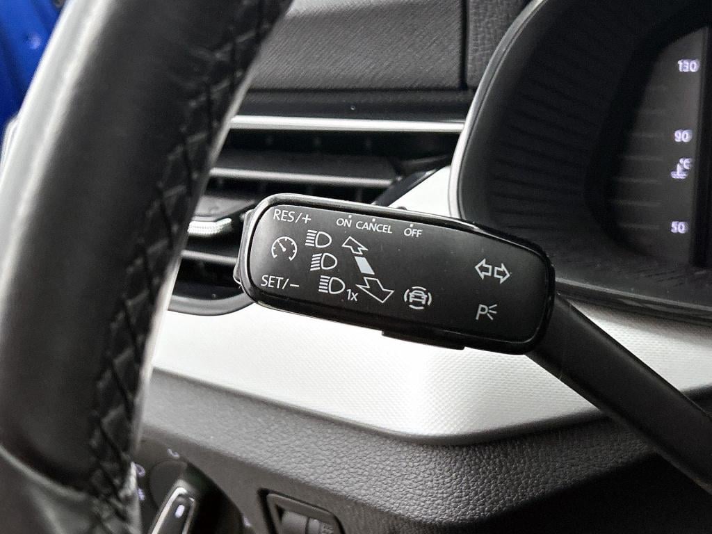 Skoda Scala 1.0 tsi ambition | climate control | navigatie | parkeersensore