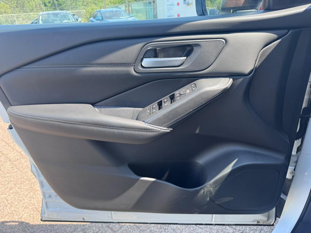Nissan Qashqai 1.3 mhev xtronic n-connecta