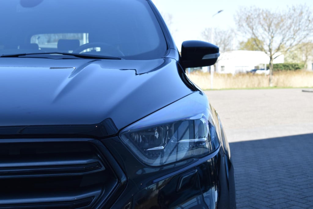 Ford Kuga 1.5 ecoboost st-line | awd | climate control | cruise control | p