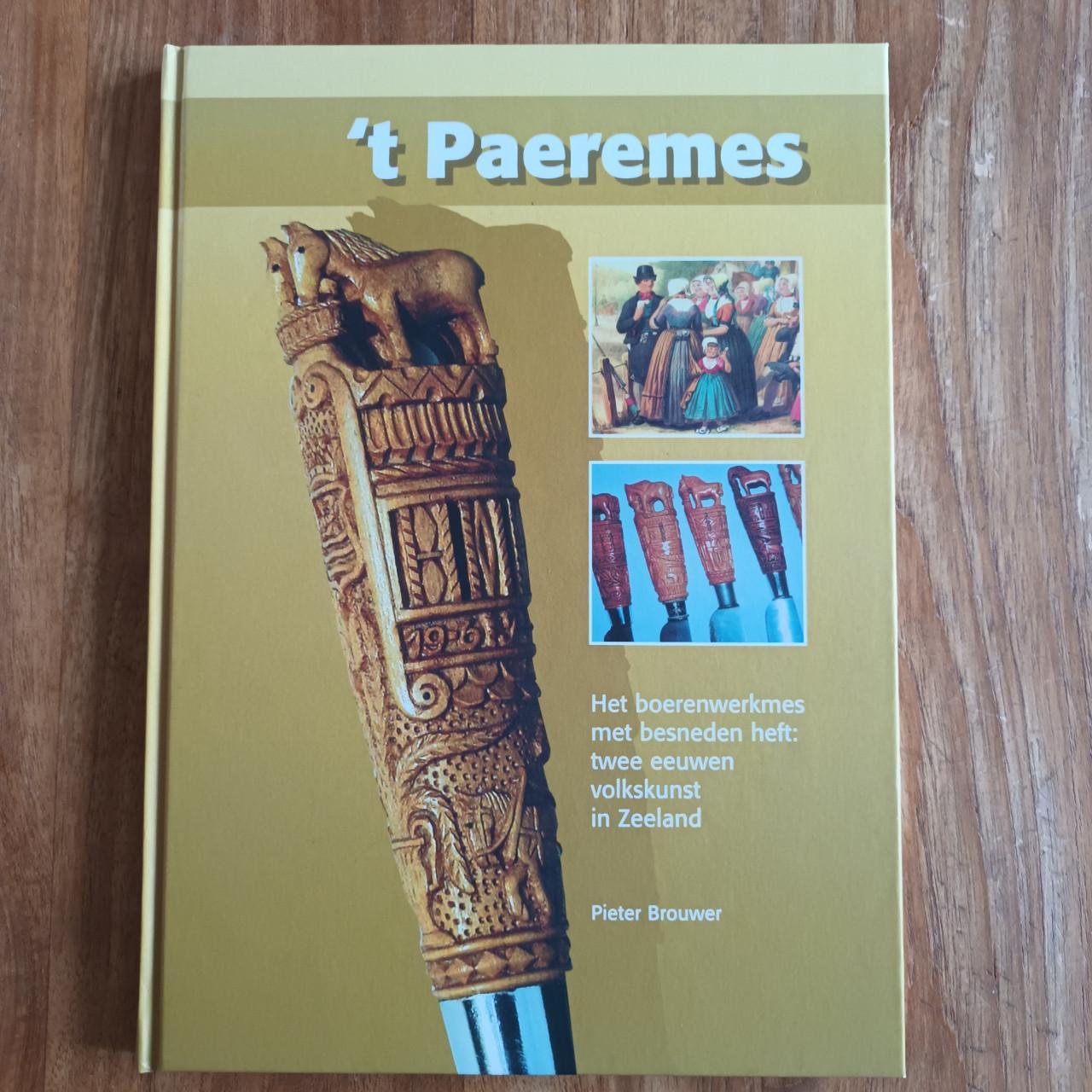 't Paeremes (Paardenmes) boek van Pieter Brouwer
