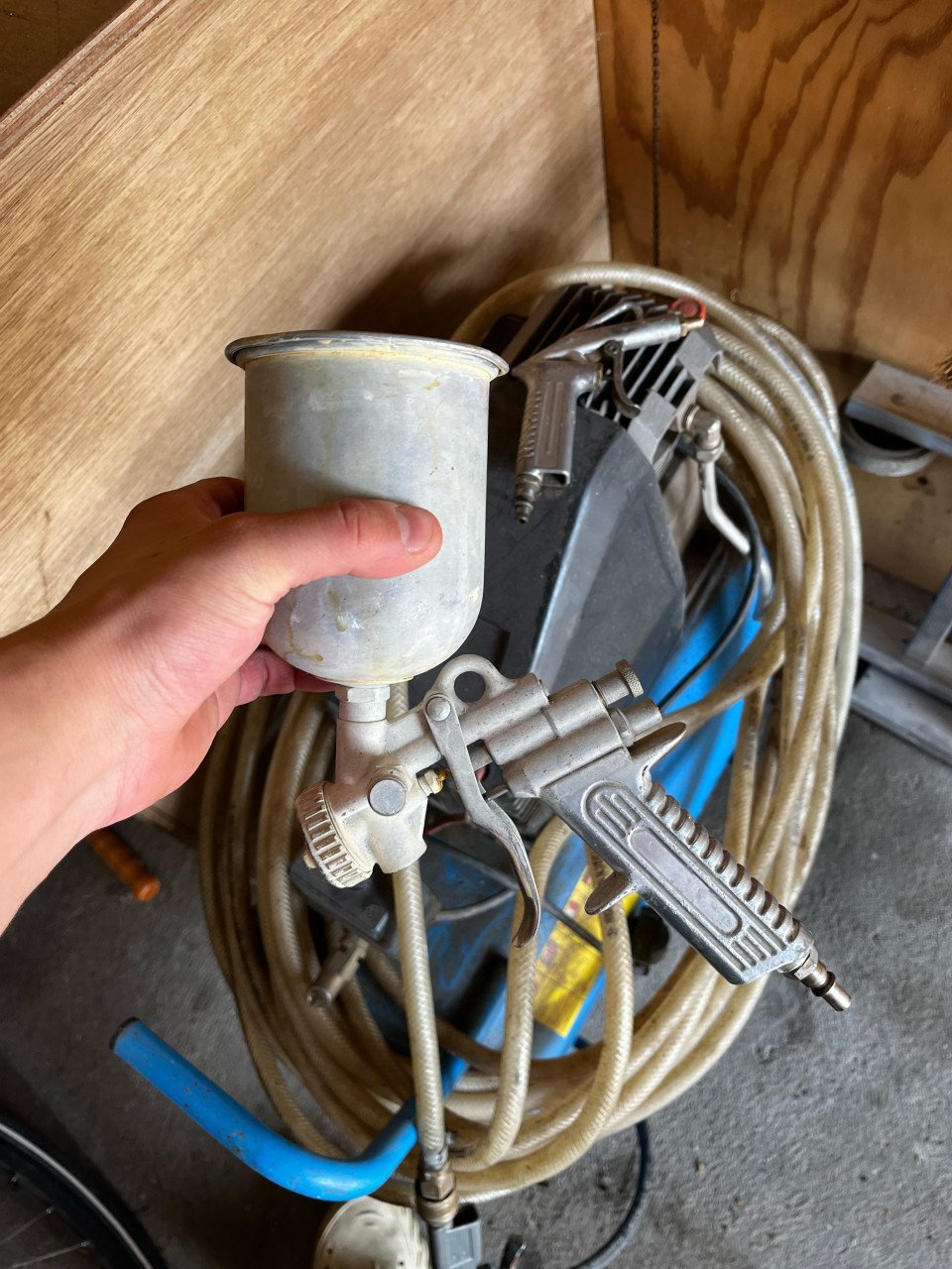 Compressor met toebehoren