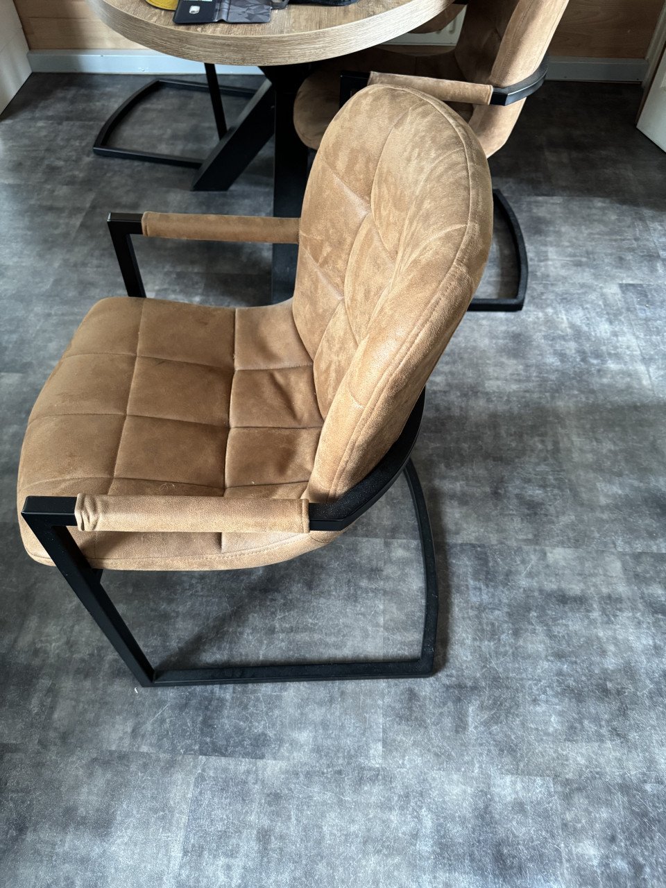 4 eetkamer stoelen te koop