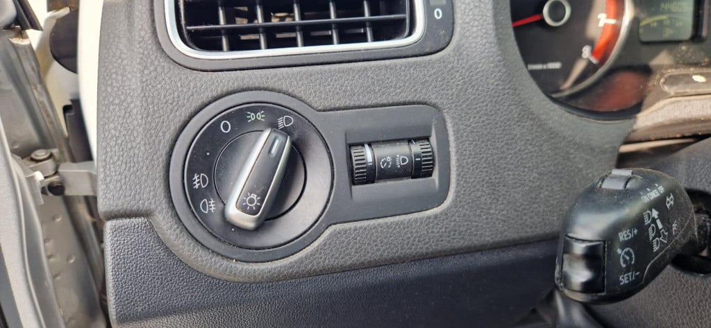 Volkswagen Polo 1.4-16v comfortline | airco | cruise control | armsteun | e