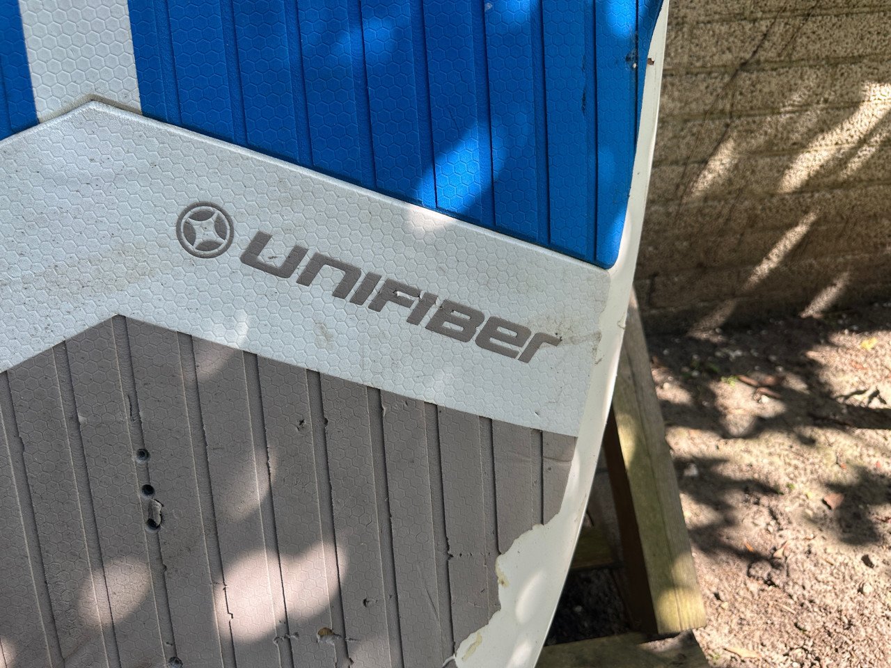 Complete Unifiber windsurf set/Rookie 225 + zeilen 1.5 + 4.0