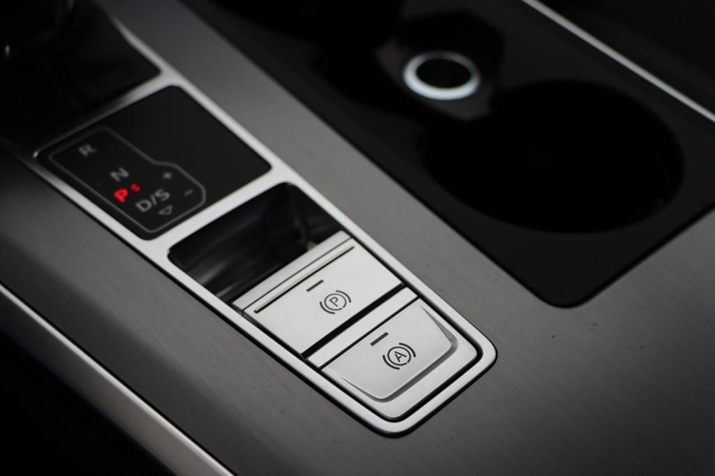 Audi A6 avant 55 tfsi e quattro s edition 367pk s-tronic | memory | carplay
