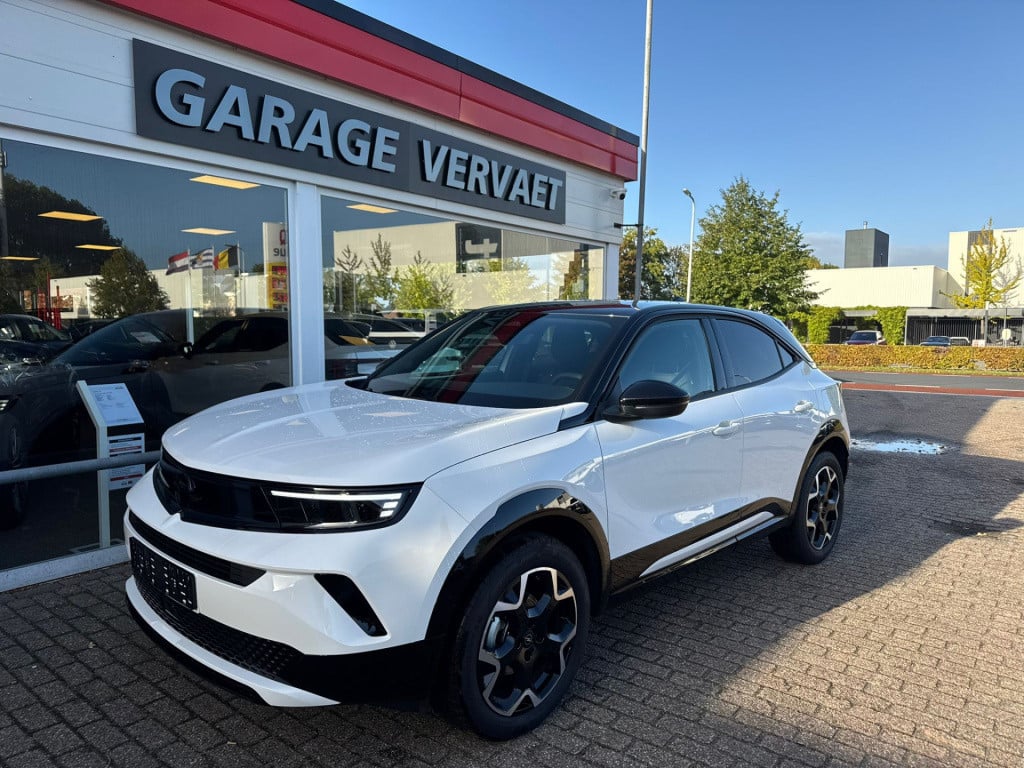 Opel Mokka 1.2 turbo gs black pack (model 2025)