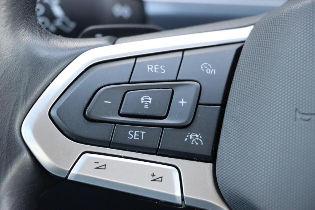 Volkswagen T-roc 1.5 tsi style 150pk dsg7