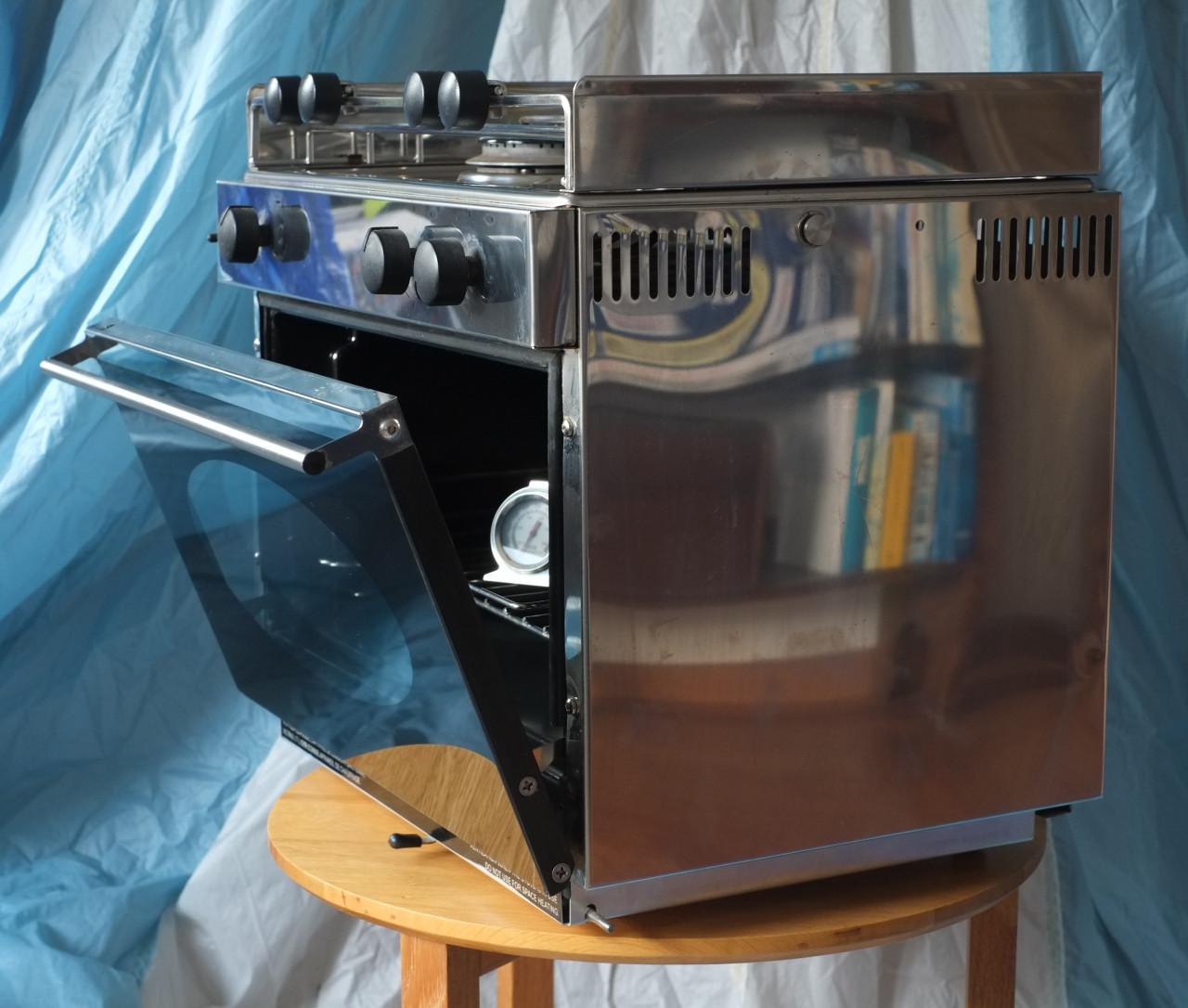 ENO One gasfornuis met oven en cardanische ophanging