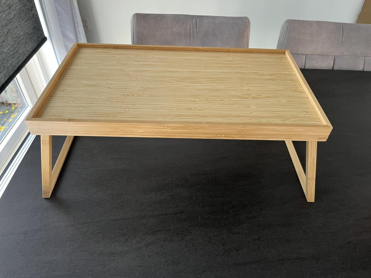 IKEA bedtafeltje