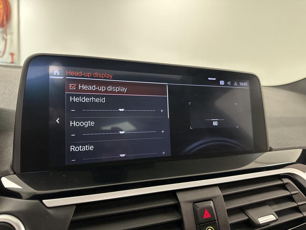 BMW X3 xdrive30e high ex. | harman/kardon | panoramadak | memory |