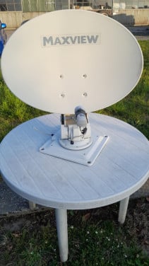 Satellietschotel