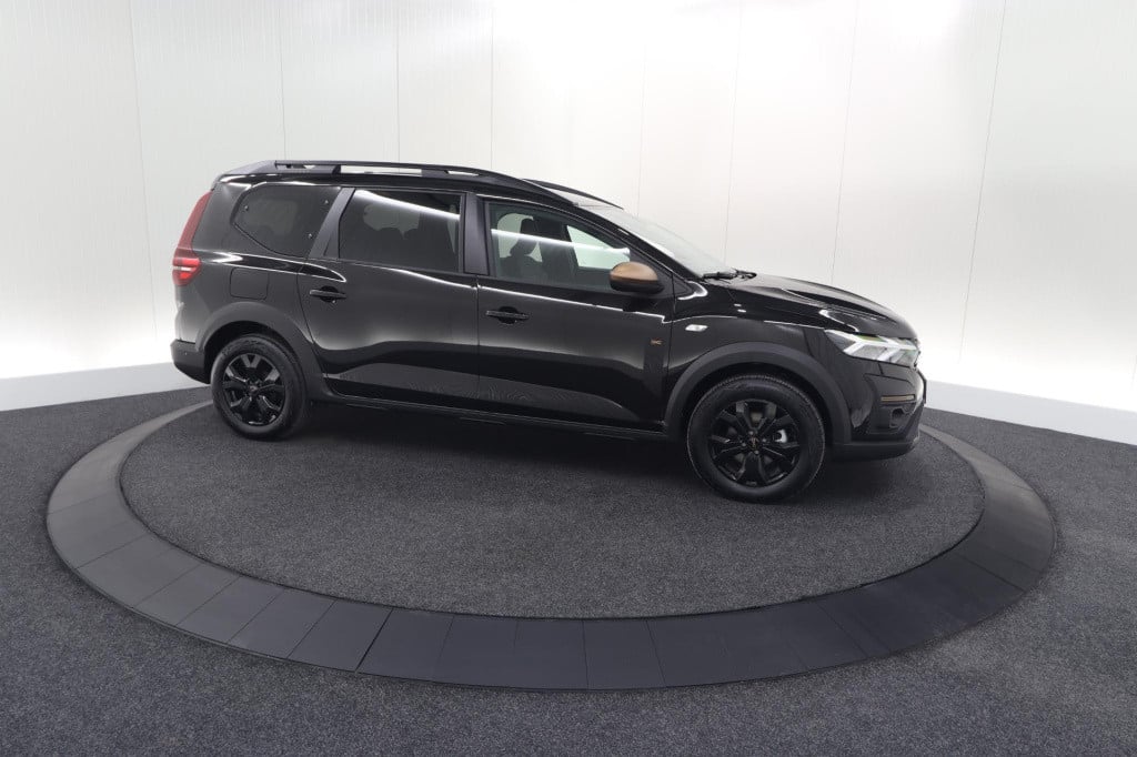 Dacia Jogger 1.6 hybrid 140 extreme | 7 zitplaatsen | camera | dodehoekdete