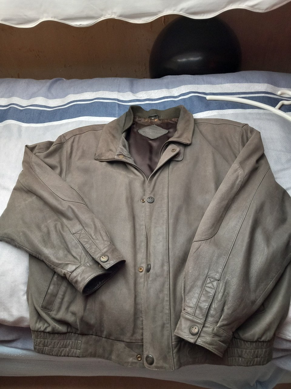 Suede jack maat 60
