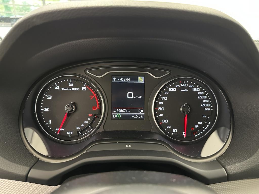 Audi Q2 35 tfsi advanced ed. | arrow gray | camera | led matrix |