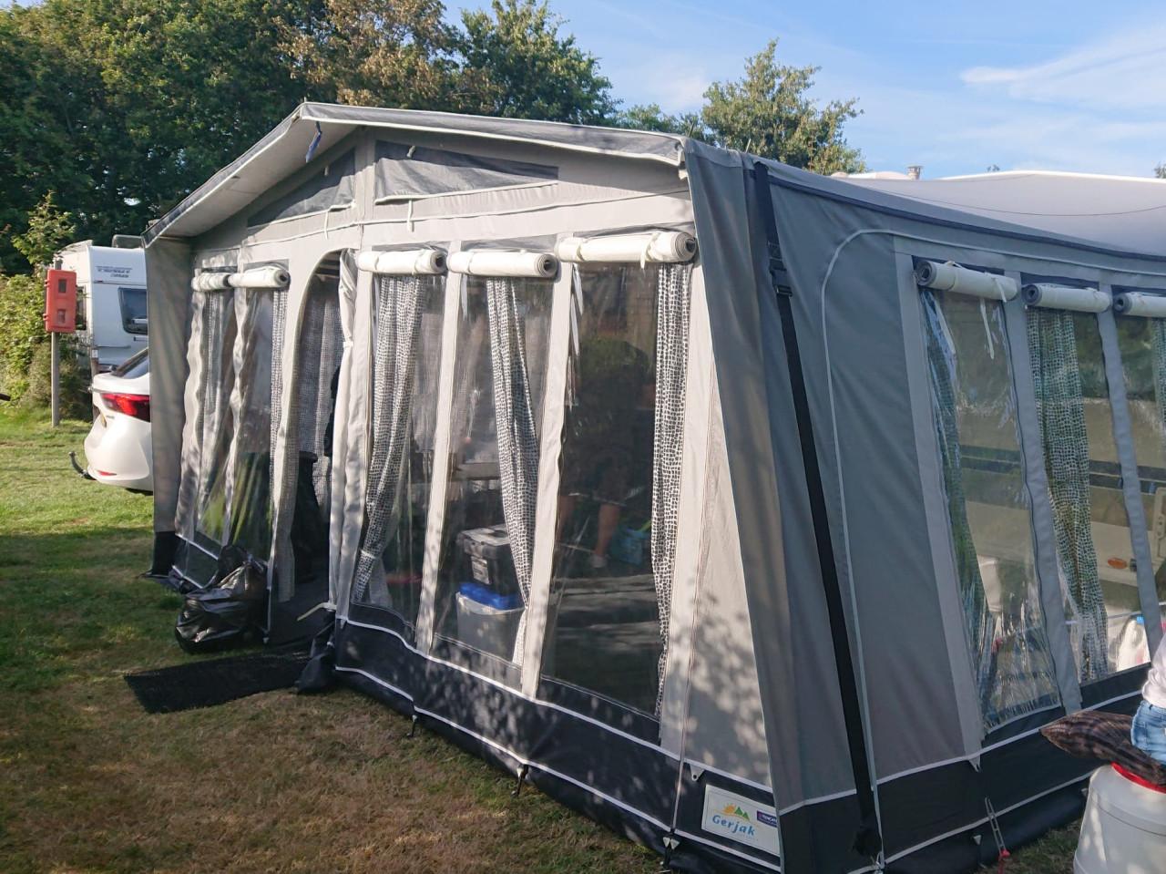 Zeer complete Hobby Excellent easy ufe 460