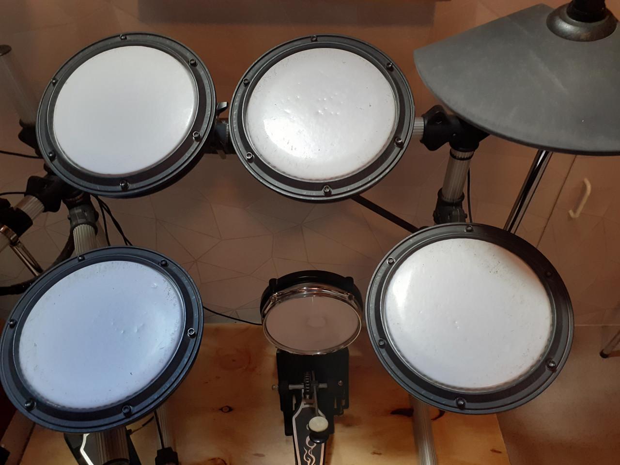 ELECTRONISCH DRUMSTEL