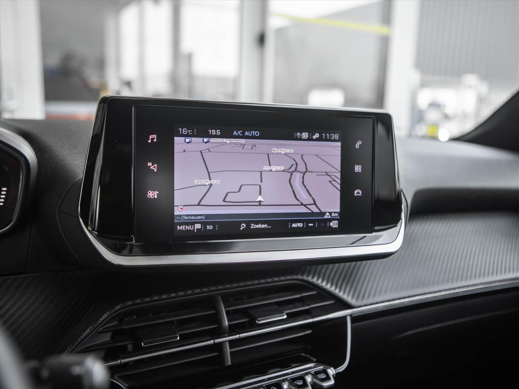 Peugeot 2008 1.2 puretech allure | trekhaak | bluetooth | apple carplay | a