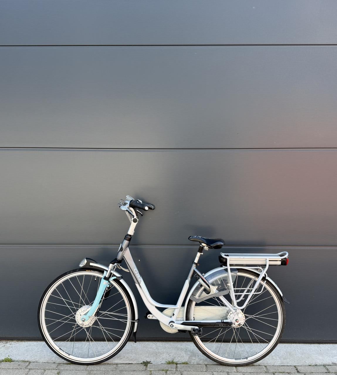 Gazelle Innergy elektrische fiets 400WH 3300KM!