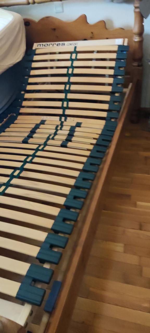2x Verstelbare bedbodems / lattenbodems 80 x 200 cm in goede staat