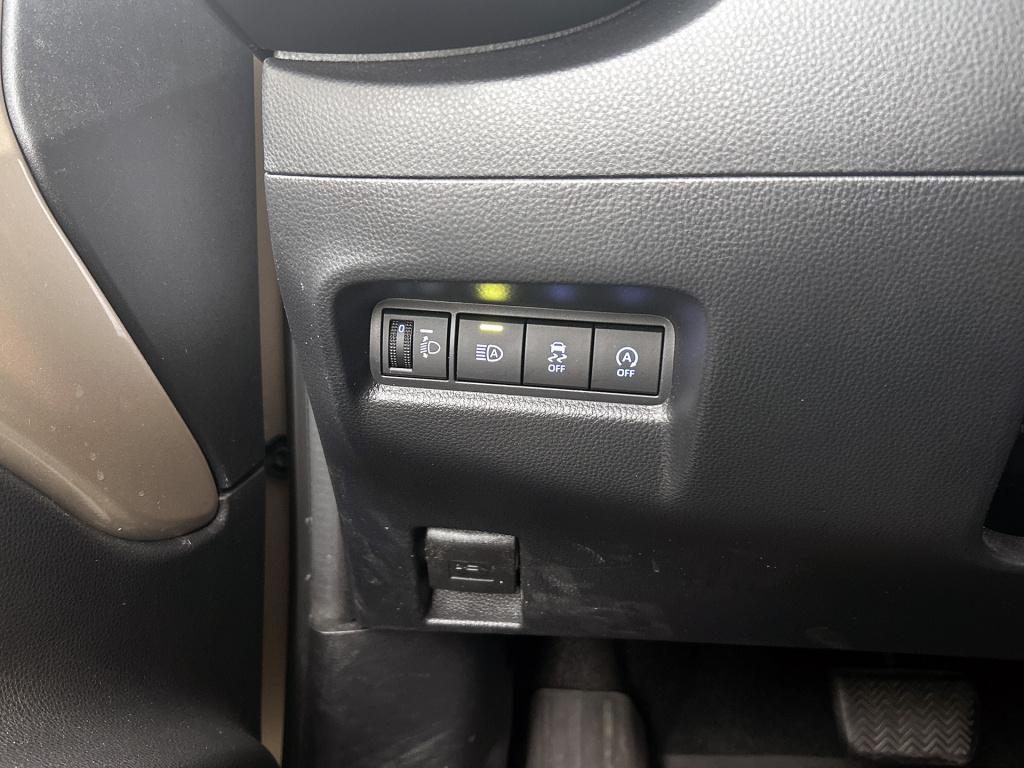 Toyota Aygo x 1.0 vvt-i s-cvt envy automaat | navigatie | jbl soundsystem |