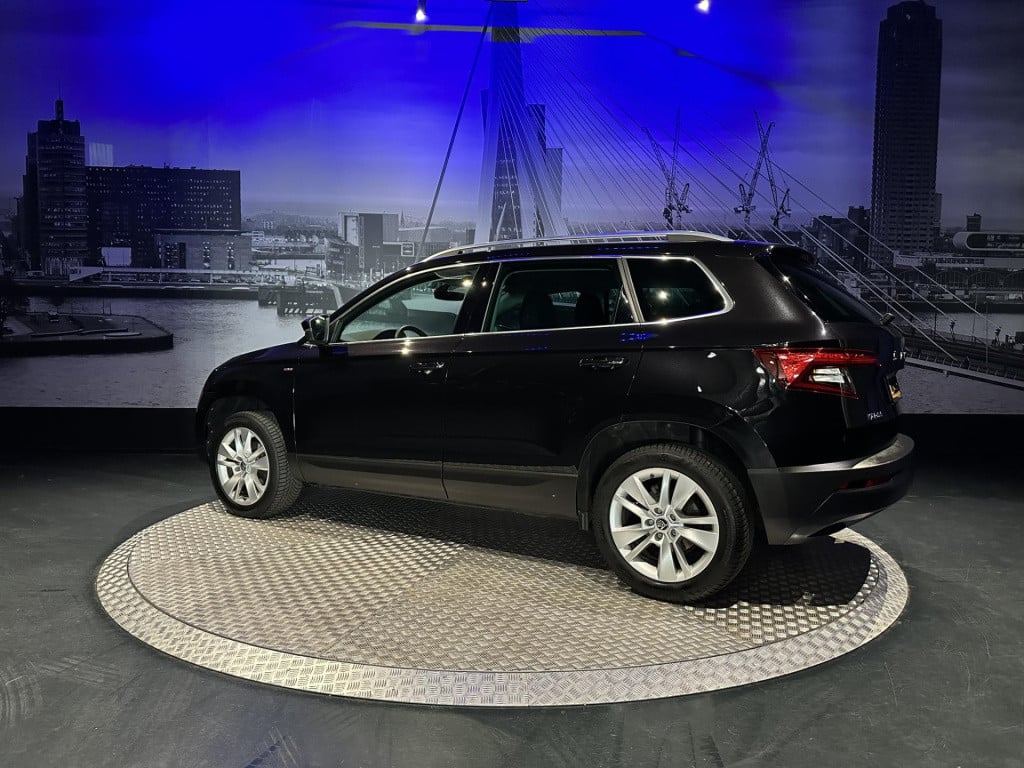 Skoda Karoq 1.5 tsi act business edition plus *led*appconnect*navi*virtual*