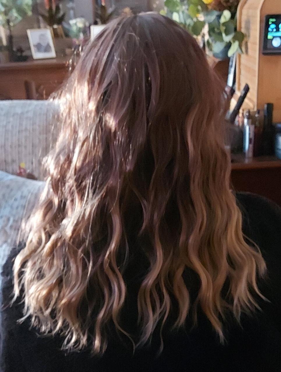 Lange pruiken. NIEUW